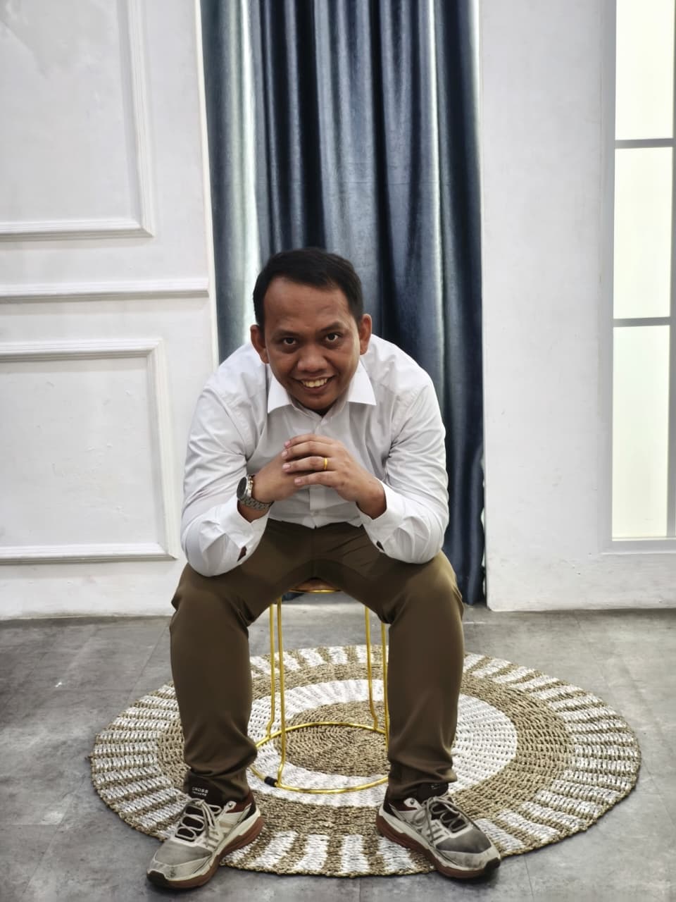 TPMD dr. Bram Natanael - Pelayanan Hebat Pengobatan Tepat - Klinik Terbaik di Kota Medan - Mengenal Tahapan Hipnosis untuk Praktik Profesional